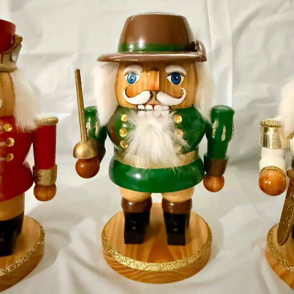 Set of 3 Nutcracker Village Soldiers 2003 Christmas Holiday Decor 7 Inches